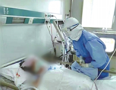 “在隔離病區(qū)里過生日，我永生難忘”