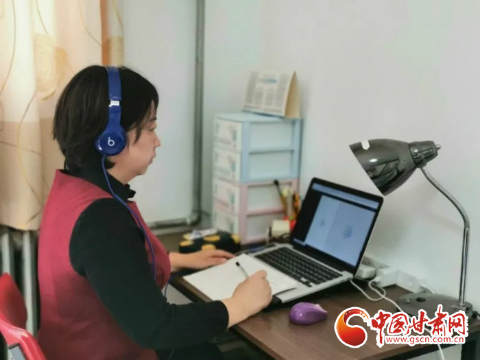 【三八特刊·“疫”線心聲】她，24小時聆聽“疫”動的心