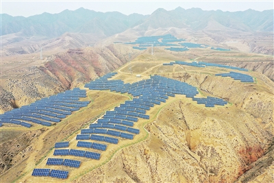 總投資2.25億元的永靖縣光伏扶貧第二批追加項目現(xiàn)已實現(xiàn)并網發(fā)電