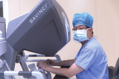 蘭大二院院長(zhǎng)王?。捍筢t(yī)精誠(chéng)“微視野”下可有大作為