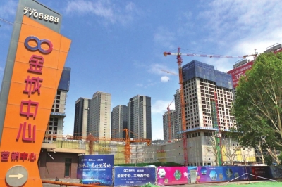 構(gòu)建都市經(jīng)濟(jì)圈 加快城市綜合商業(yè)體建設(shè) 蘭州市商貿(mào)服務(wù)業(yè)持續(xù)向好亮點(diǎn)多