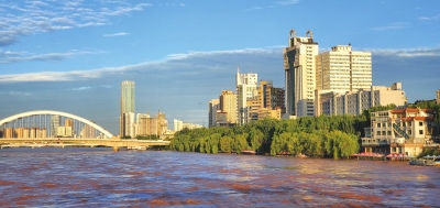 護(hù)好黃河水 保衛(wèi)蘭州藍(lán) 再造金城綠——蘭州市加強(qiáng)黃河流域生態(tài)保護(hù)、推進(jìn)高質(zhì)量發(fā)展綜述