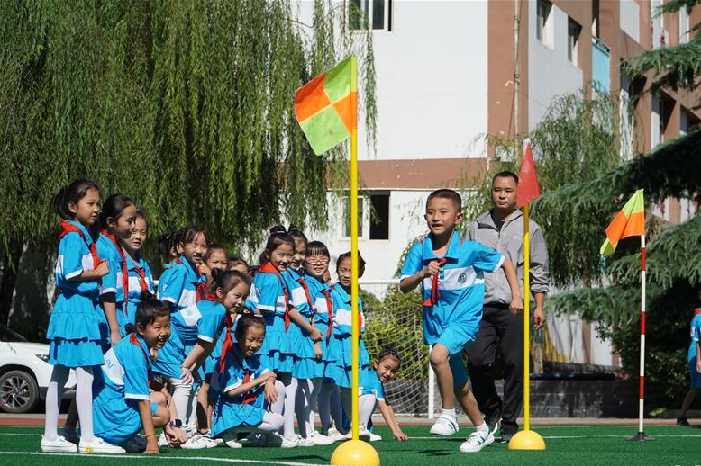 甘肅隴南：我們開(kāi)學(xué)了