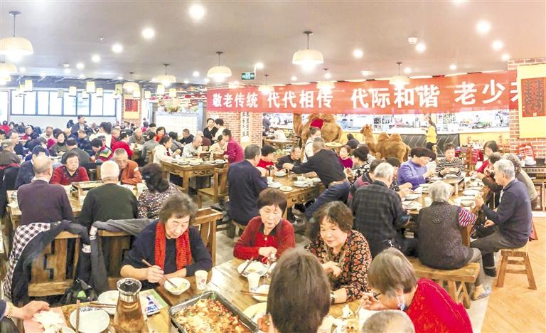 孝滿金城、德潤人心 蘭州市舉辦第六屆千叟宴感恩活動(dòng)