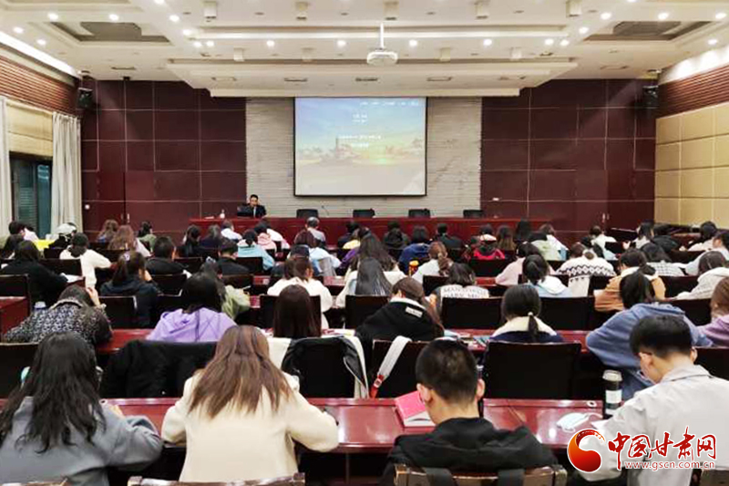 《玉帛之路、青銅之路與“金玉良緣”“金聲玉振”的文化原型》報告會在西北師范大學(xué)舉行