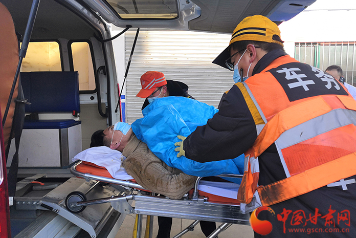 19分鐘緊急救援，永登車站為旅客開辟生命通道