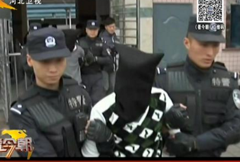 冒牌公檢法騙了女士33萬(wàn)元提醒：公檢法機(jī)關(guān)不會(huì)通過QQ、微信辦案