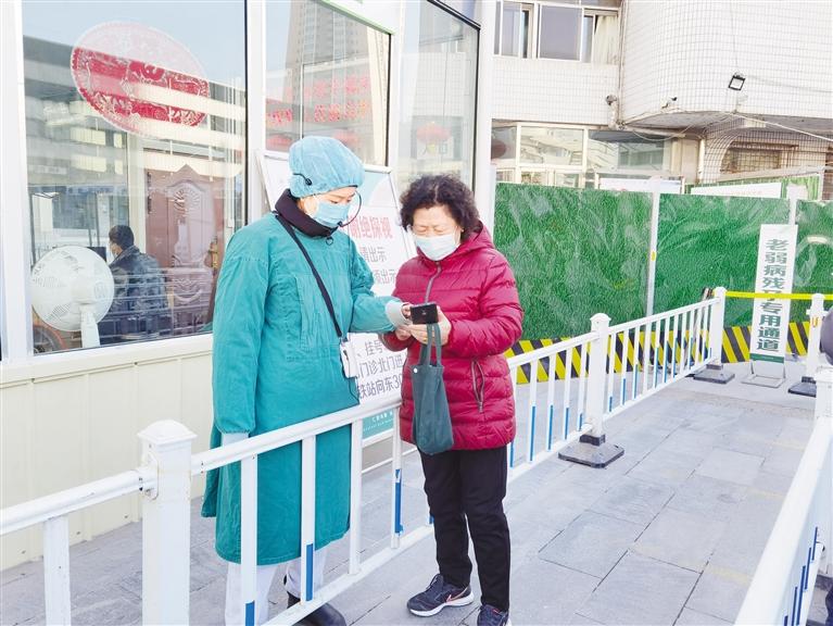 智能生活下，老年人的“數(shù)字鴻溝”如何跨越？