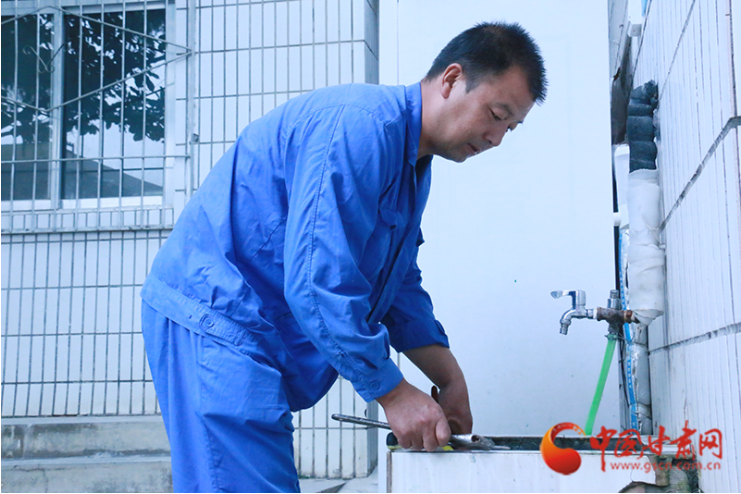 【百年風(fēng)華 奮進甘肅·黨員風(fēng)采】新時代“時傳祥”馬宏斌：一人臟換得萬家凈