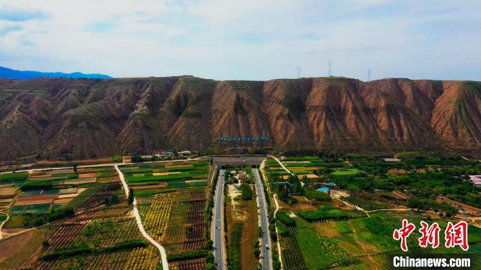 甘肅榆中造養(yǎng)結(jié)合十?dāng)?shù)年荒山改綠 野生動(dòng)物?！奥睹妗?>
        </a><em>甘肅榆中造養(yǎng)結(jié)合十?dāng)?shù)年荒山改綠 野生動(dòng)物?！奥睹妗?/em></li>
    <li><a  target=