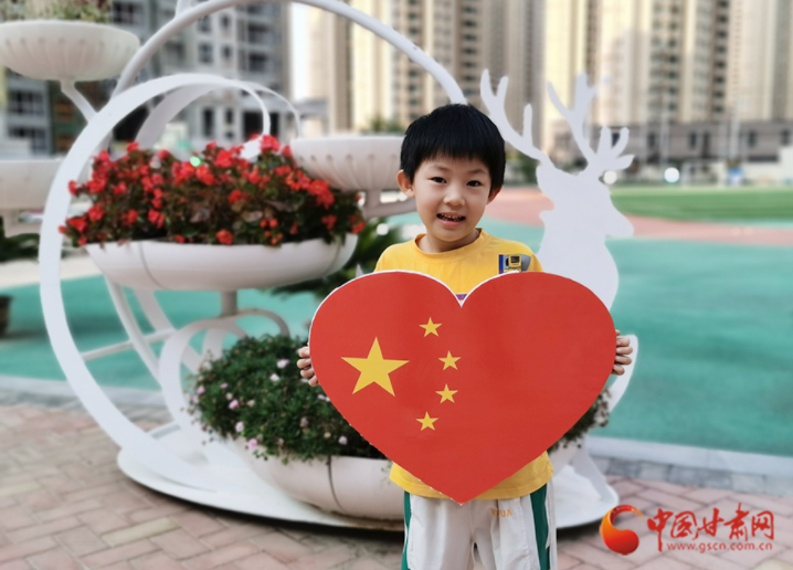 【隴拍客】蘭州迎來(lái)開(kāi)學(xué)季 快來(lái)圍觀(guān)“神獸歸籠”