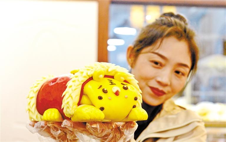 小老虎花餑餑，你舍得吃嗎？