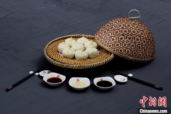 圖為甘肅臨夏回族自治州美味——河州包子。(資料圖) 臨夏州委宣傳部供圖